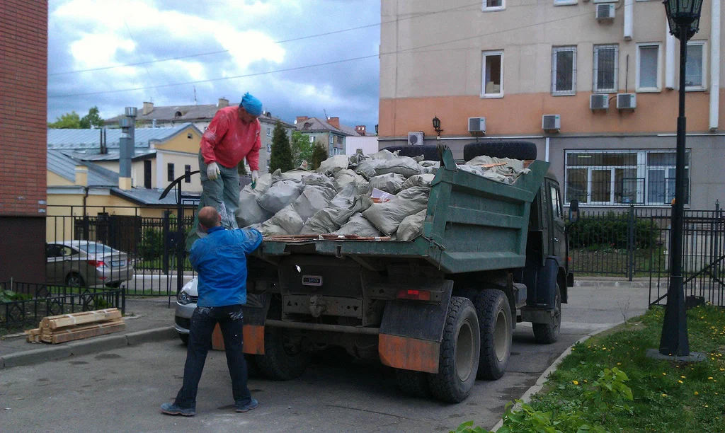 Вывоз строительного мусора в Изобильном от 1662 руб. – ПроМусор