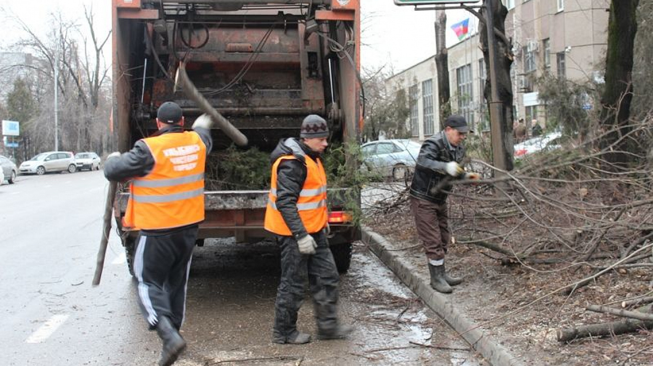 Уборка после стихийного бедствия в Изобильном от 2961 руб